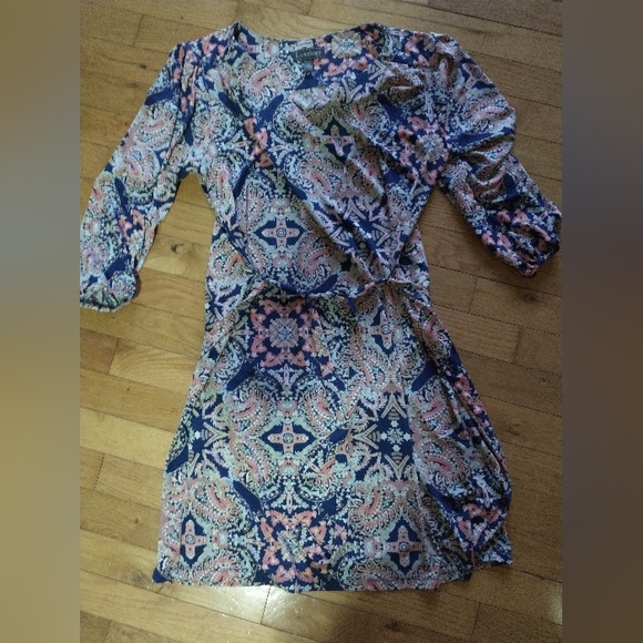 Dress - Picture 1 of 2